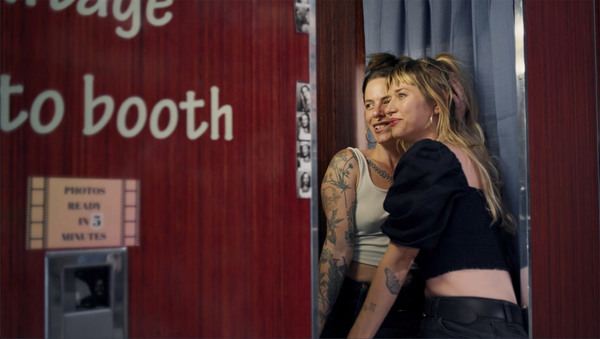 MOVIESTILLS_SPIRIT_OF_THE_PHOTOBOOTH_00