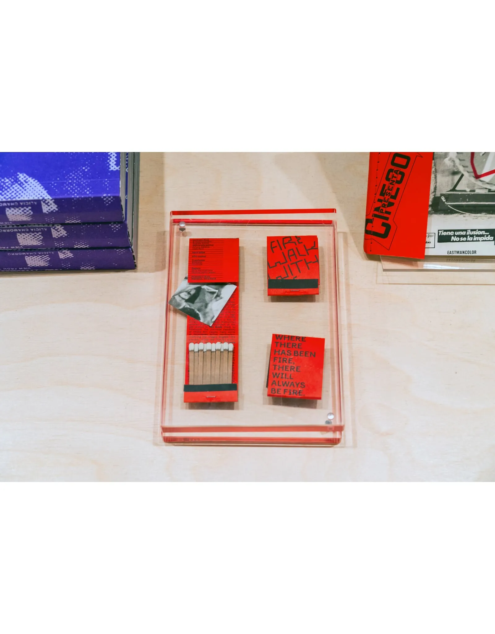 replica-ediciones-matchbook-fire-walk-with-me