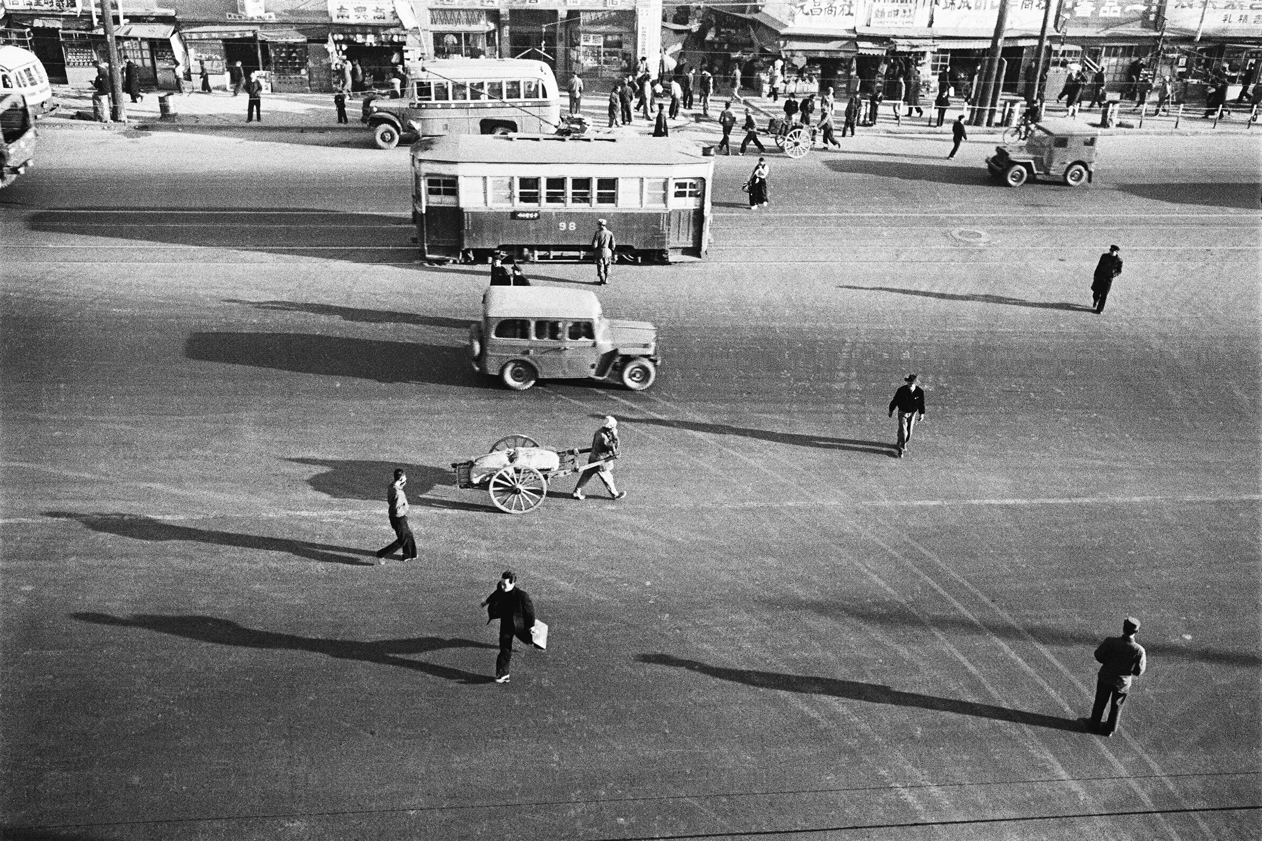 Han Youngsoo: Photographs of Seoul 1956–63 | International Center