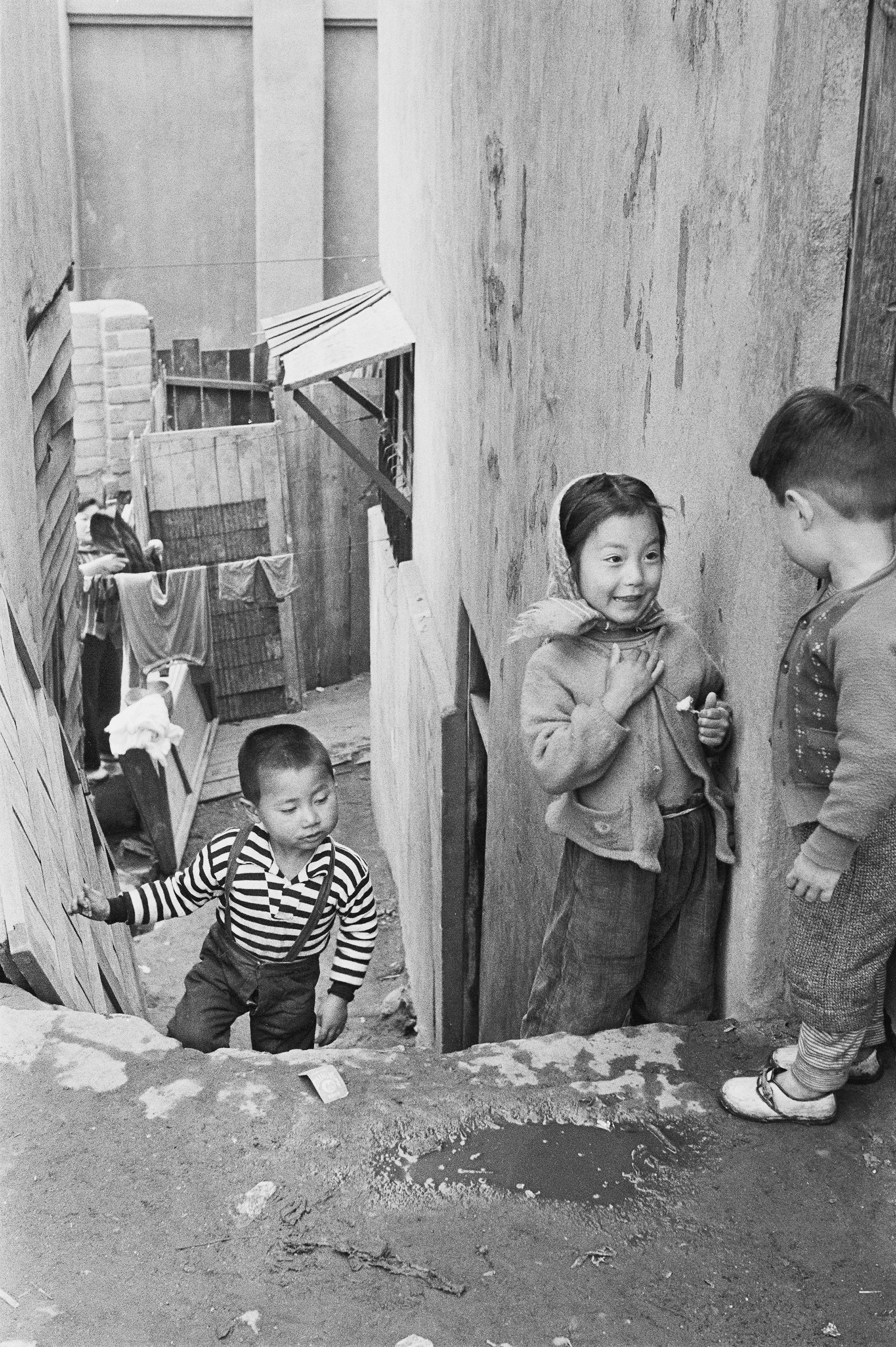 Han Youngsoo: Photographs of Seoul 1956–63 | International Center