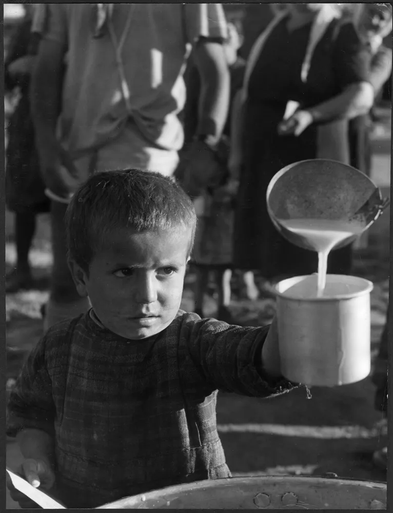 Chim: Photographs by David Seymour | International Center of