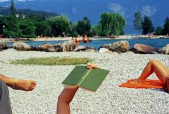 Martin Parr, Riva del Garda. Lake Garda, Italy, 1999. © Martin Parr/Magnum Photos