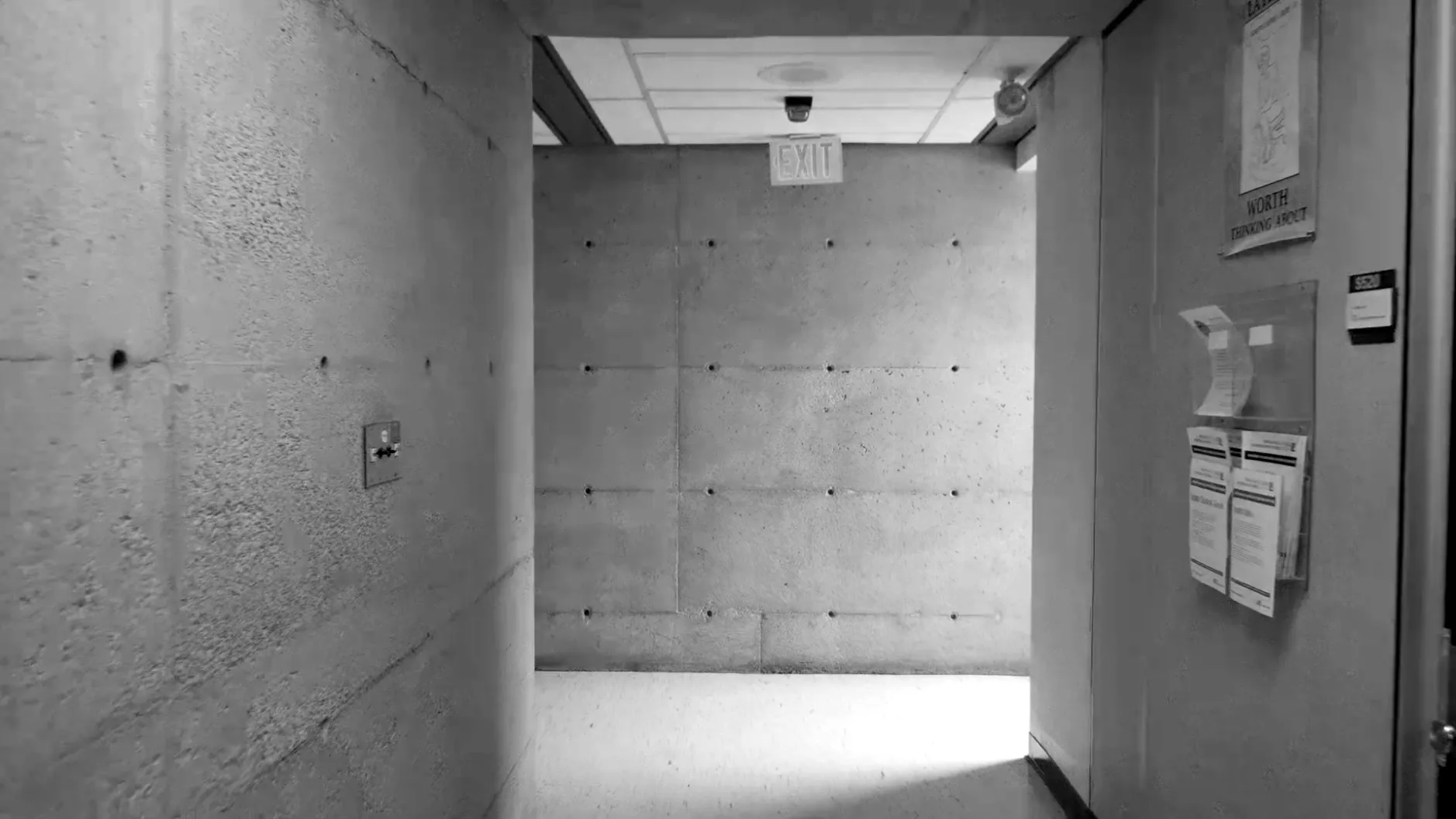 A photo of a hallway