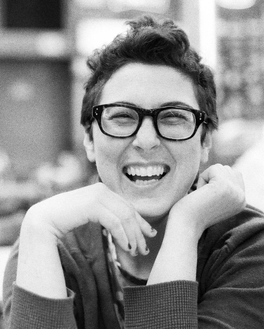 A laughing woman.