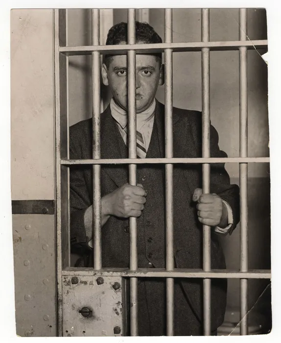 weegee_19700_1993_445810_displ weegee_19700_1993_445810_displ