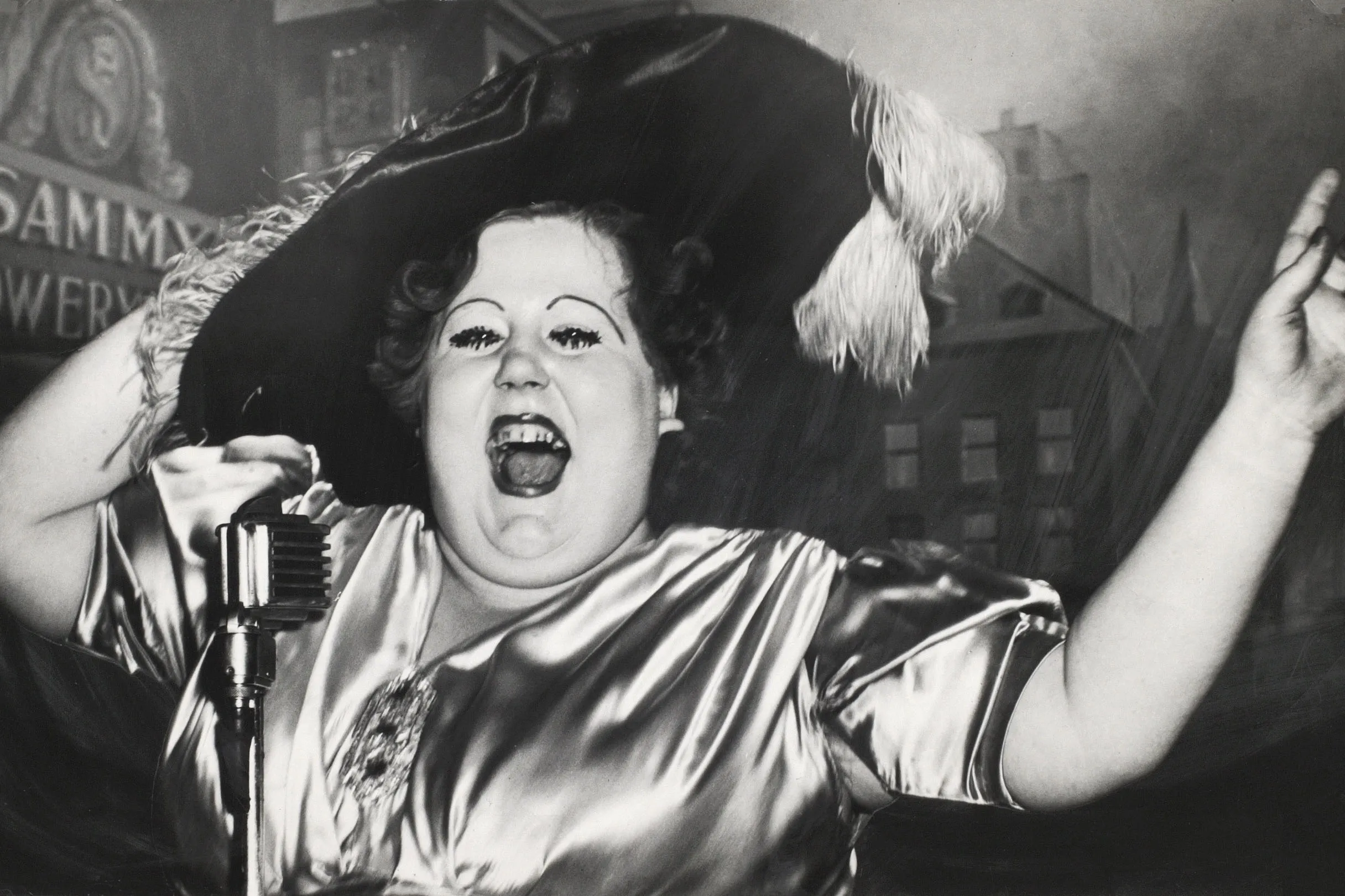 Weegee's Bowery | International Center of Photography